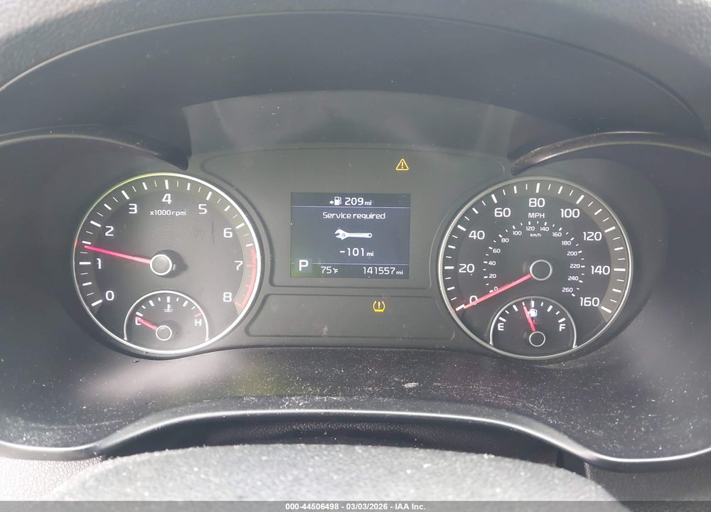 2019 KIA OPTIMA LX VIN: 5XXGT4L32KG325639
