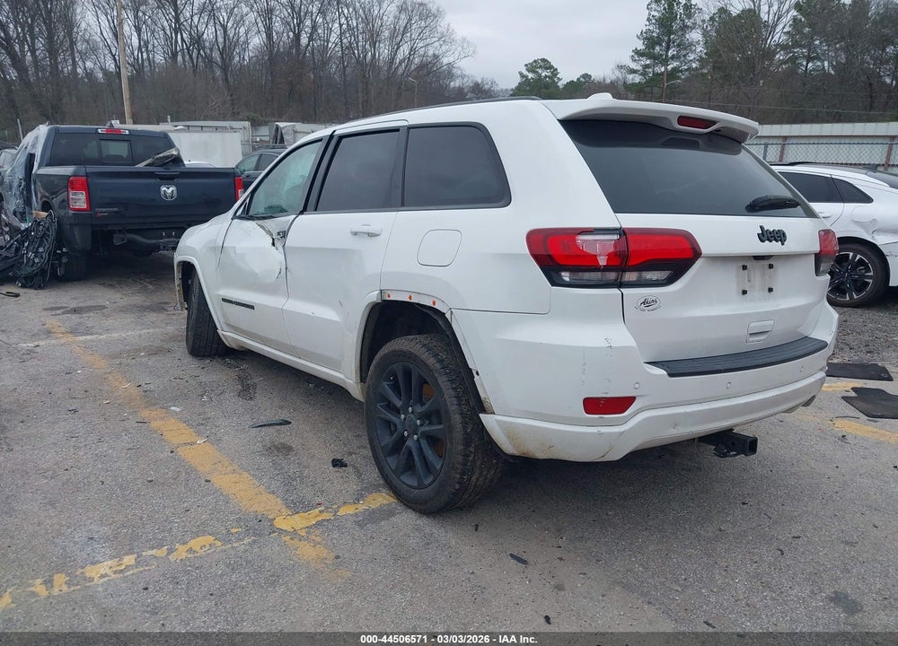 2018 JEEP GRAND CHEROKEE ALTITUDE 4X2 VIN: 1C4RJEAG7JC485413