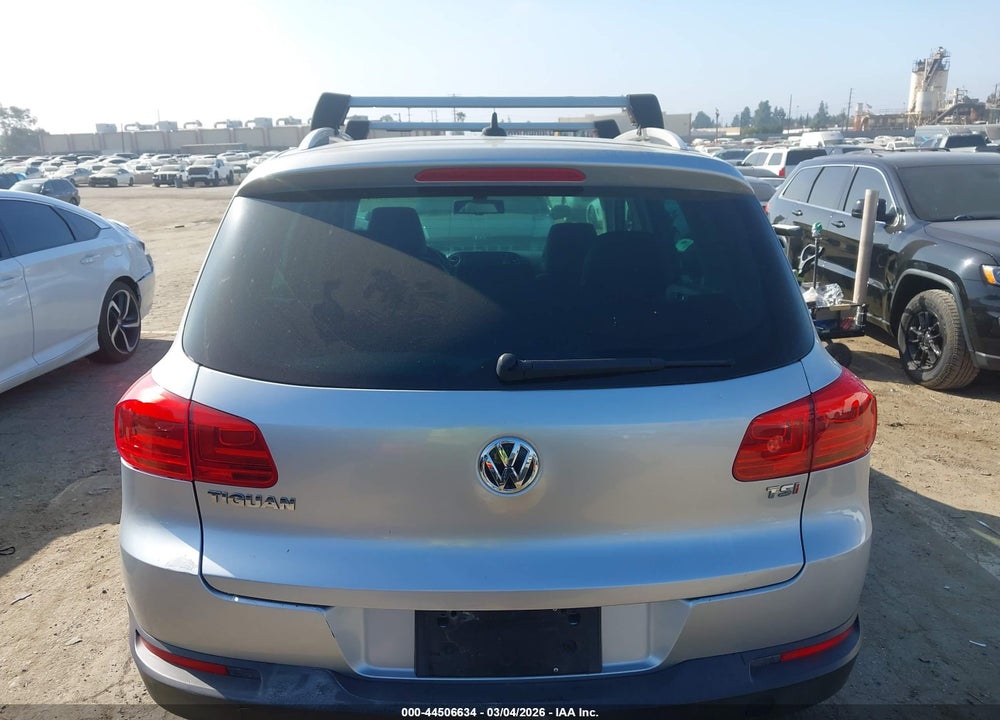 2017 VOLKSWAGEN TIGUAN 2.0T WOLFSBURG EDITION VIN: WVGRV7AX7HW506877