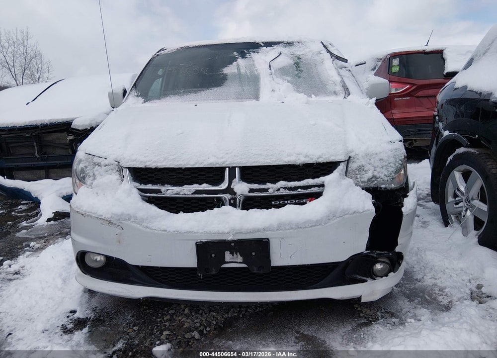 2017 DODGE GRAND CARAVAN SXT VIN: 2C4RDGCG6HR828200