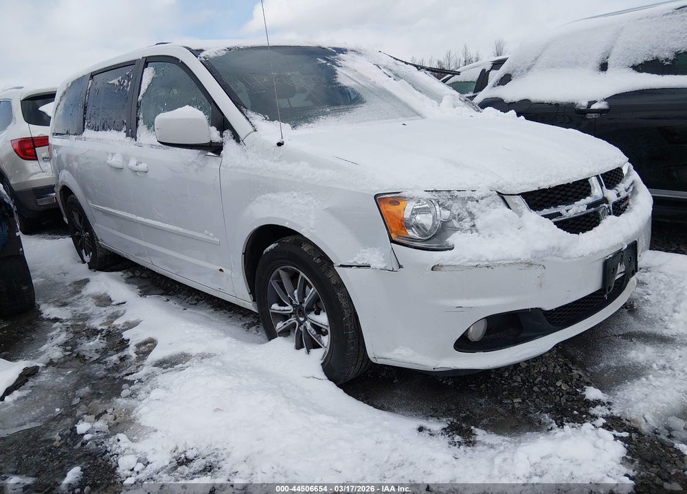 2017 DODGE GRAND CARAVAN SXT VIN: 2C4RDGCG6HR828200