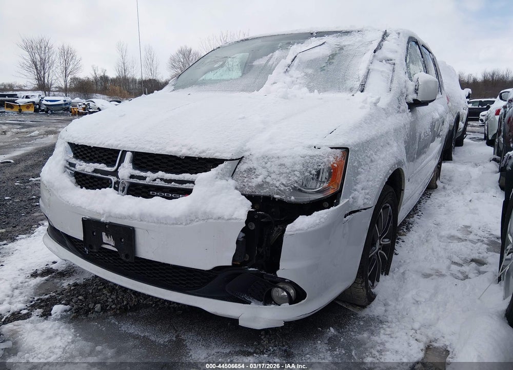 2017 DODGE GRAND CARAVAN SXT VIN: 2C4RDGCG6HR828200