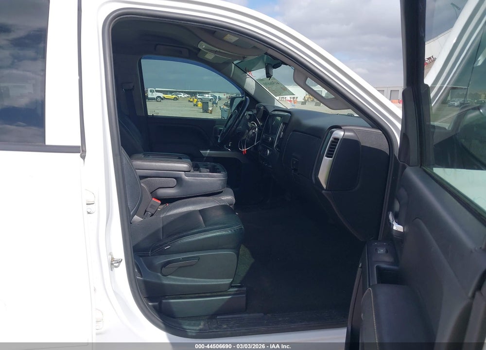 2018 CHEVROLET SILVERADO 1500 1LT VIN: 1GCUKREC0JF238500