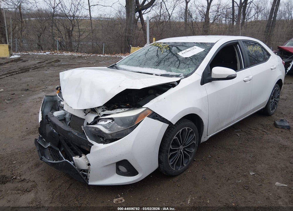 2015 TOYOTA COROLLA S PLUS VIN: 2T1BURHE8FC349374