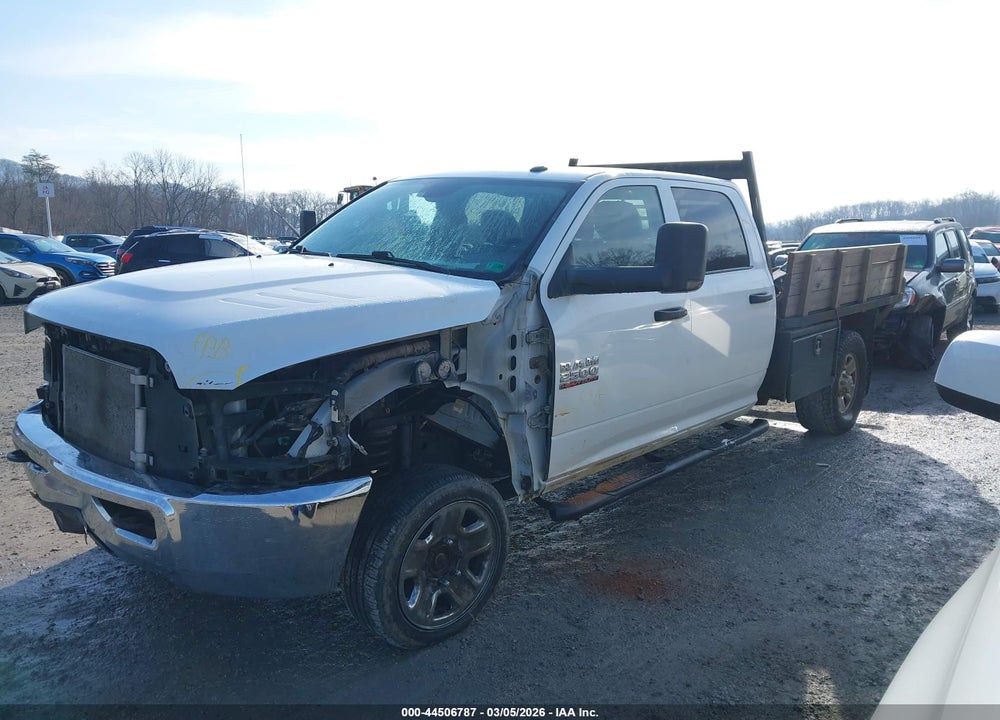 2016 RAM 2500 TRADESMAN VIN: 3C6UR5HLXGG328963
