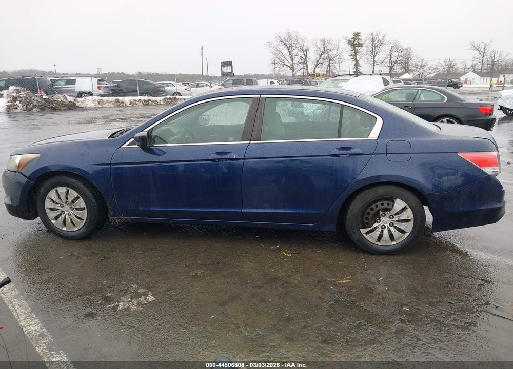 2009 HONDA ACCORD 2.4 LX VIN: 1HGCP26359A165749