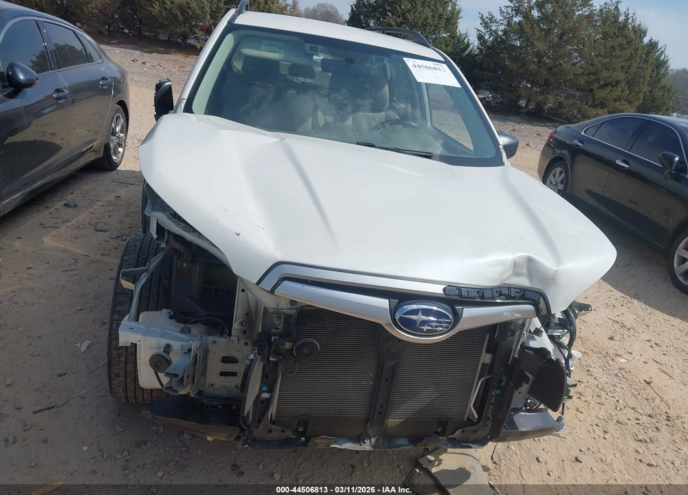 2020 SUBARU FORESTER VIN: JF2SKADC6LH518439