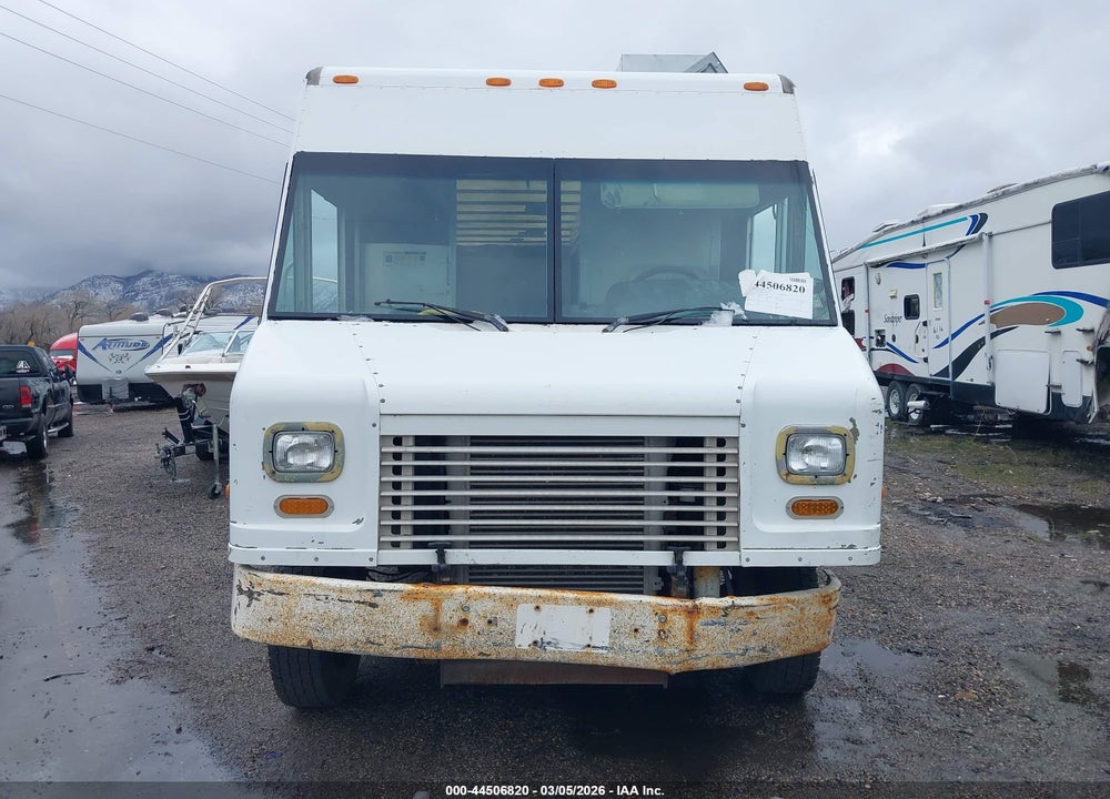 2007 FREIGHTLINER CHASSIS M LINE WALK-IN VAN VIN: 4UZAARBW67CY18800