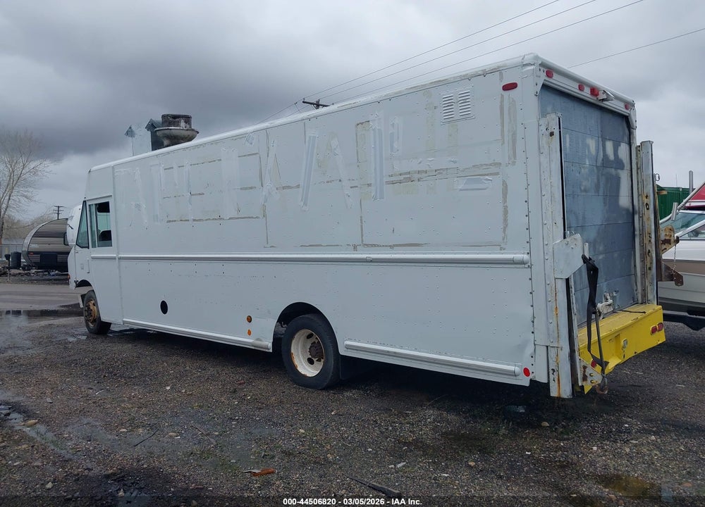 2007 FREIGHTLINER CHASSIS M LINE WALK-IN VAN VIN: 4UZAARBW67CY18800