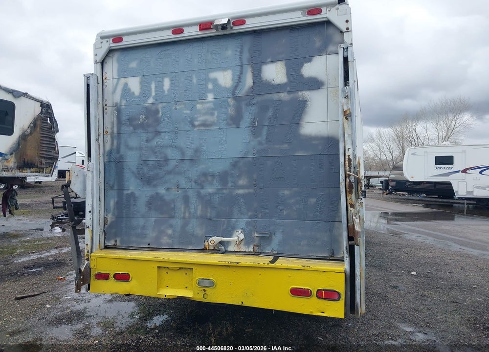 2007 FREIGHTLINER CHASSIS M LINE WALK-IN VAN VIN: 4UZAARBW67CY18800