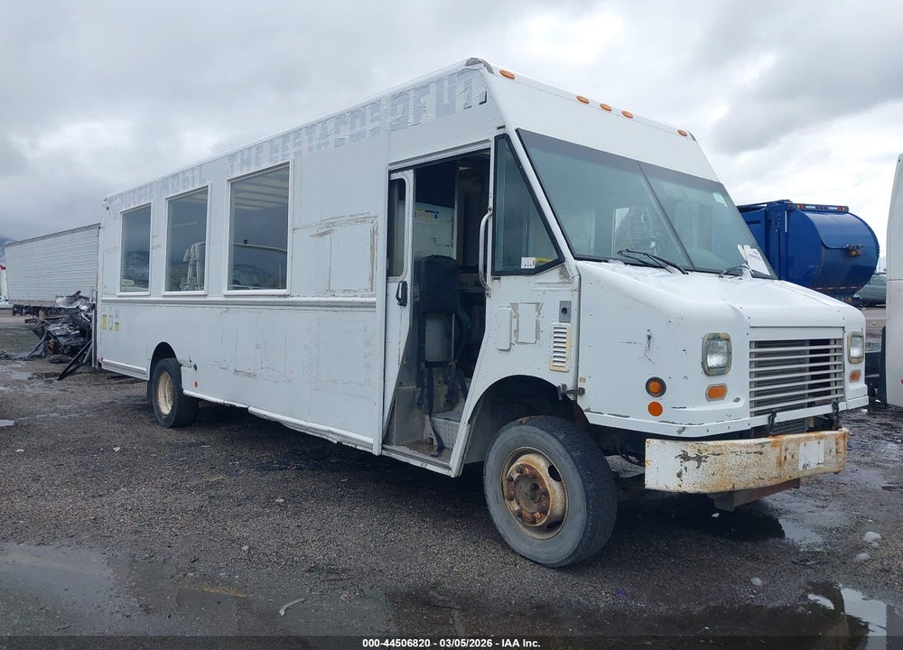 2007 FREIGHTLINER CHASSIS M LINE WALK-IN VAN VIN: 4UZAARBW67CY18800