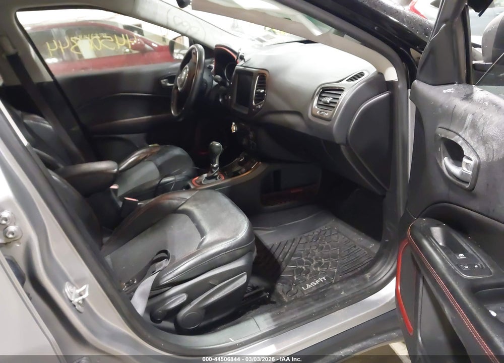2019 JEEP COMPASS TRAILHAWK 4X4 VIN: 3C4NJDDBXKT752512
