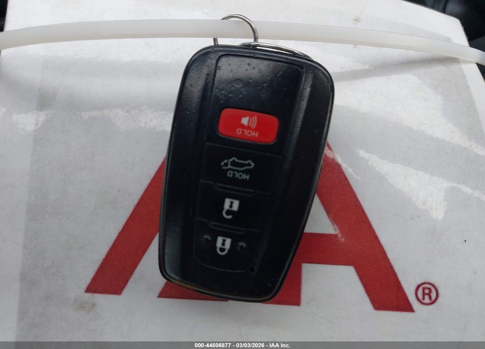 2022 TOYOTA HIGHLANDER XLE VIN: 5TDGZRAH8NS098969