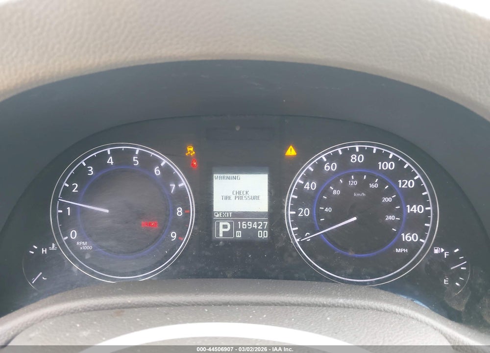 2011 INFINITI G25X VIN: JN1DV6AR2BM653253