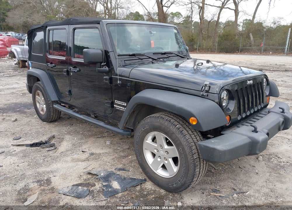 2013 JEEP WRANGLER UNLIMITED SPORT VIN: 1C4BJWDG8DL622852