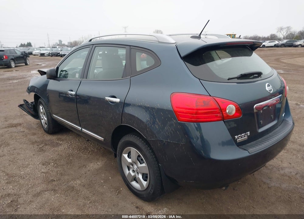 2014 NISSAN ROGUE SELECT S VIN: JN8AS5MV3EW712173