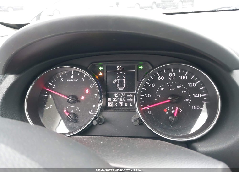 2014 NISSAN ROGUE SELECT S VIN: JN8AS5MV3EW712173