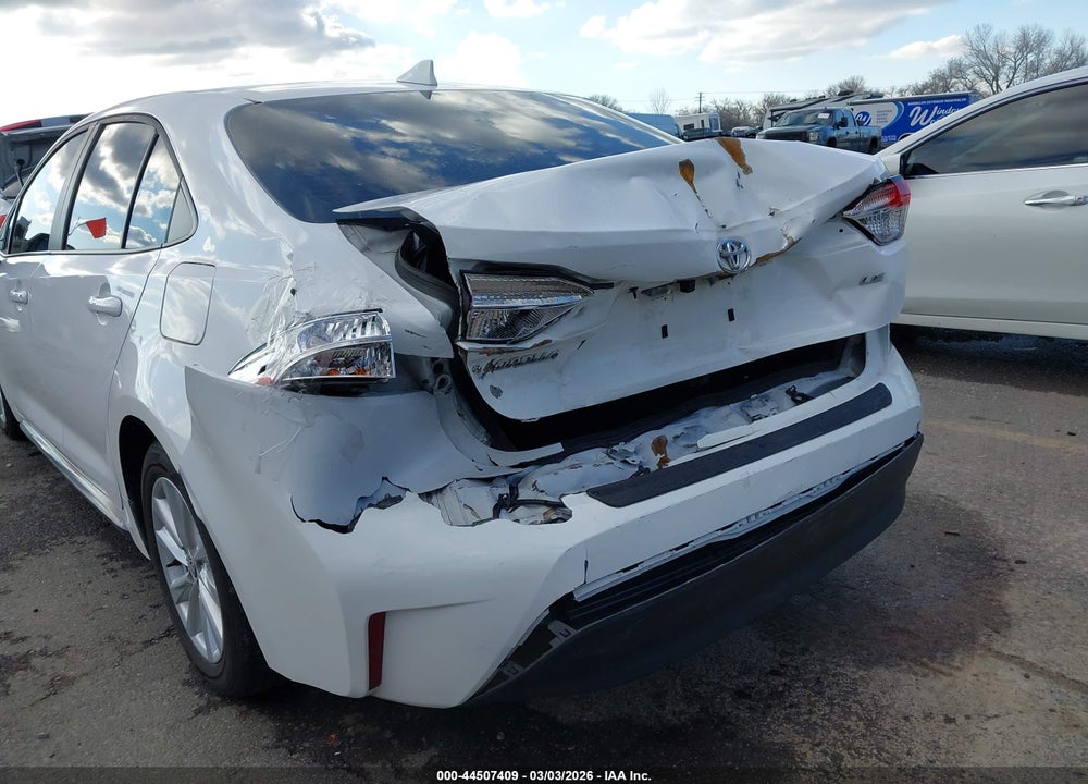 2025 TOYOTA COROLLA LE VIN: 5YFB4MDE8SP326213