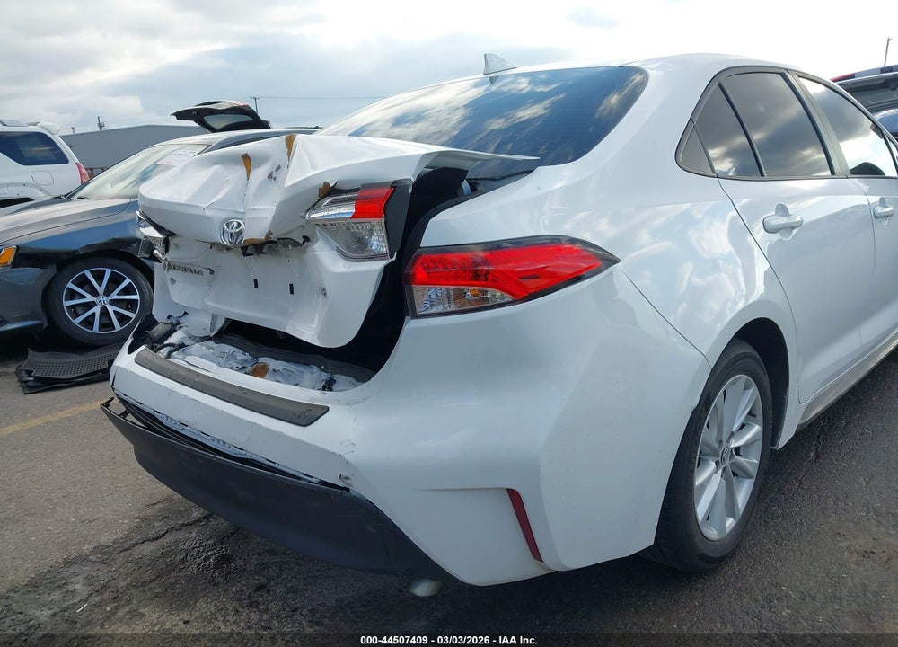 2025 TOYOTA COROLLA LE VIN: 5YFB4MDE8SP326213