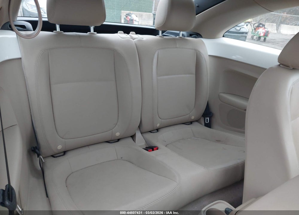2013 VOLKSWAGEN BEETLE 2.0L TDI VIN: 3VWJL7AT5DM675453