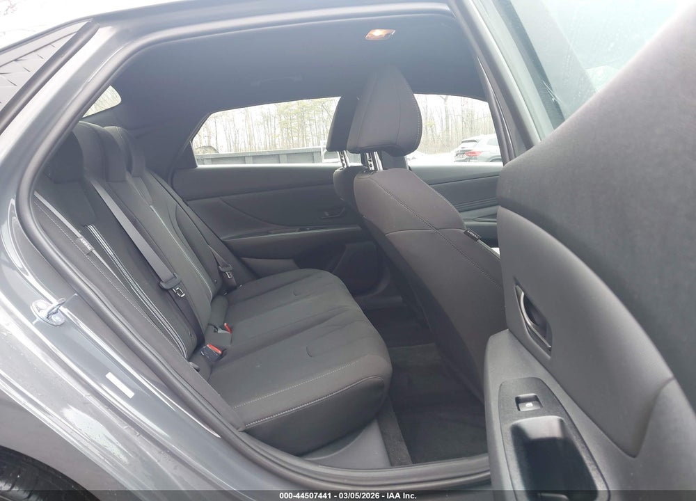 2026 HYUNDAI ELANTRA SEL SPORT VIN: KMHLM4DG5TU108137