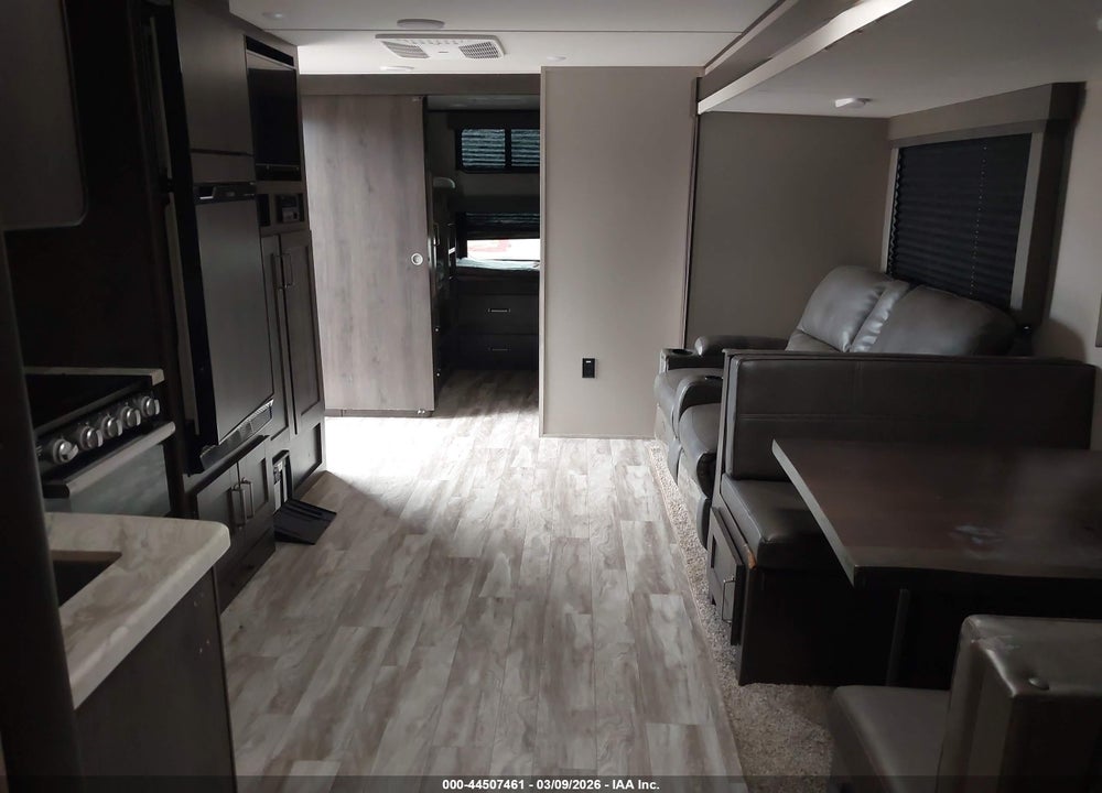 2021 GRAND DESIGN TRANSEN M-321BH VIN: 573TT3729M8816895