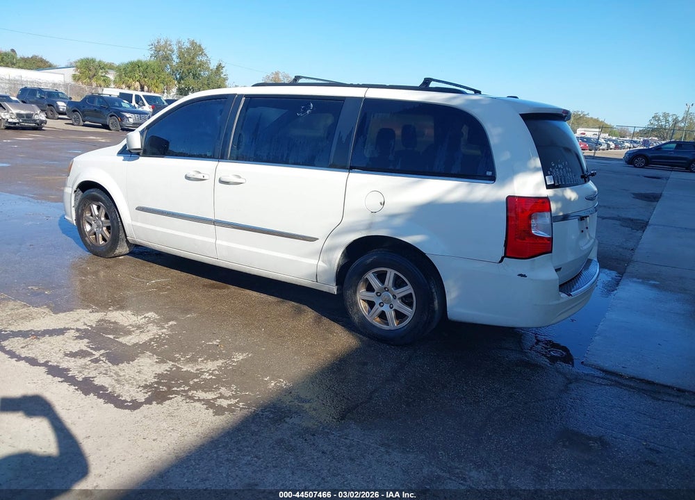 2013 CHRYSLER TOWN & COUNTRY TOURING VIN: 2C4RC1BG0DR656970