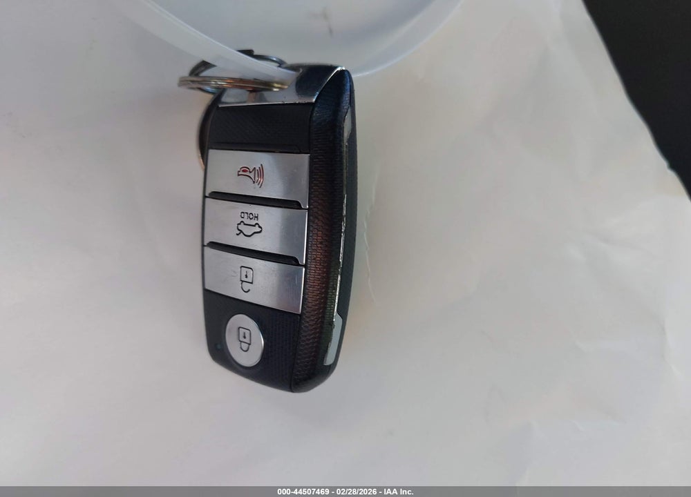 2017 KIA OPTIMA PLUG-IN HYBRID EX VIN: KNAGV4LD5H5013196