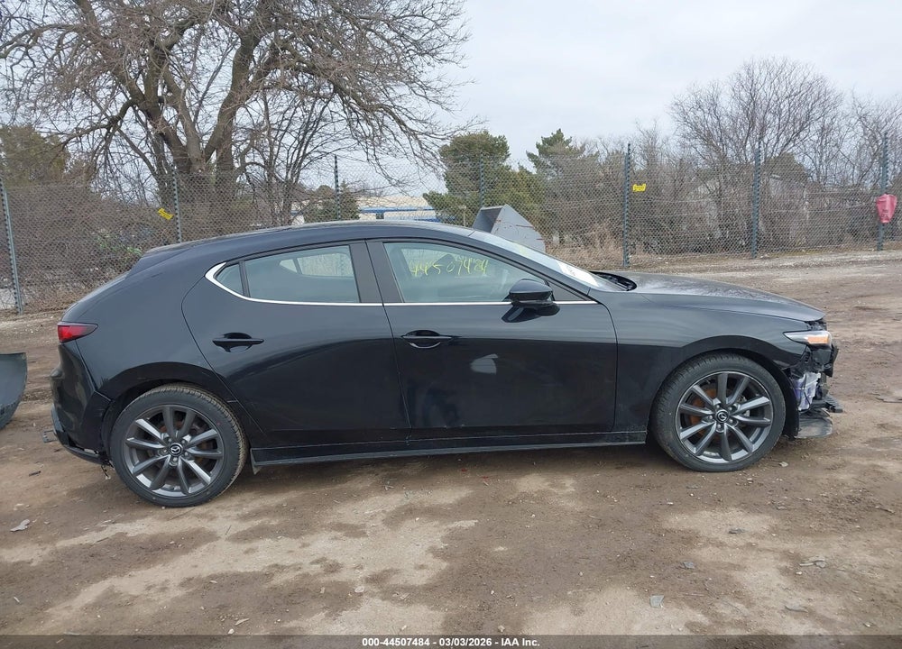 2021 MAZDA 3 SELECT VIN: JM1BPAKL7M1336732