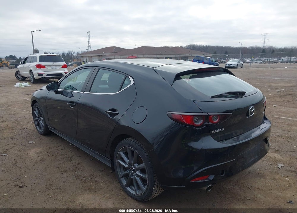 2021 MAZDA 3 SELECT VIN: JM1BPAKL7M1336732