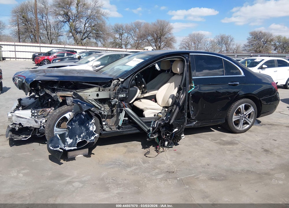 2017 MERCEDES-BENZ E 300 VIN: WDDZF4JB3HA256657