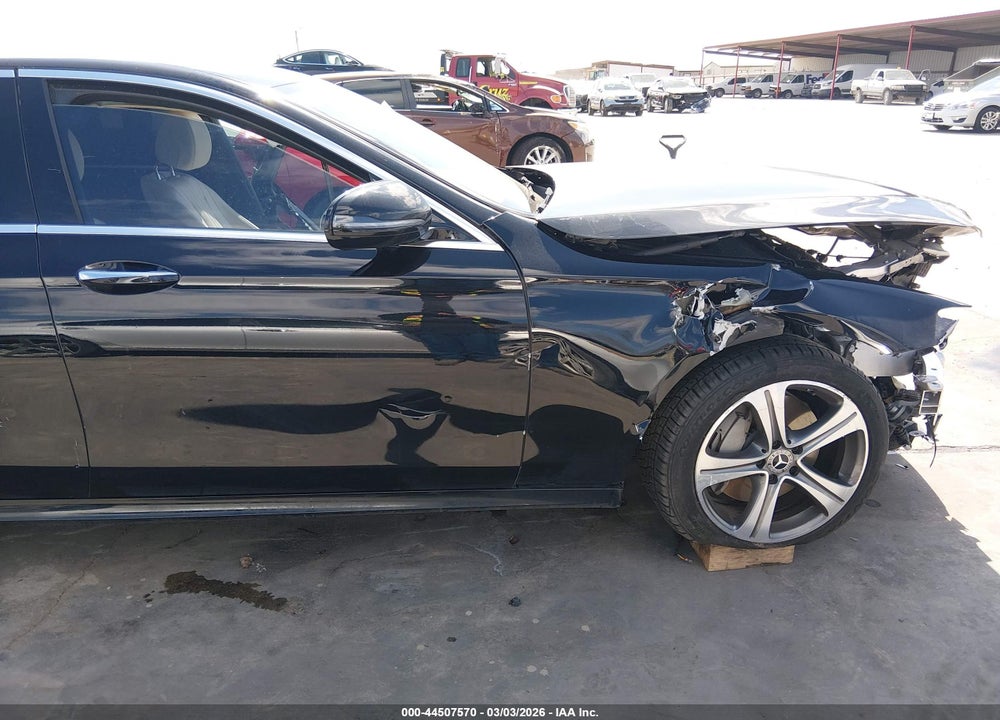 2017 MERCEDES-BENZ E 300 VIN: WDDZF4JB3HA256657