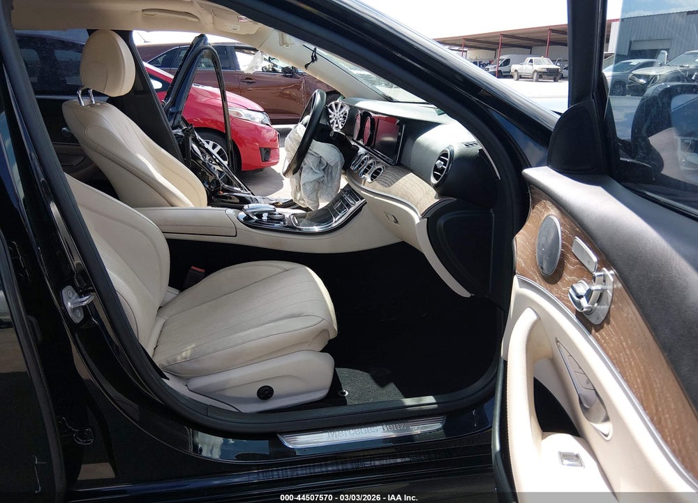 2017 MERCEDES-BENZ E 300 VIN: WDDZF4JB3HA256657