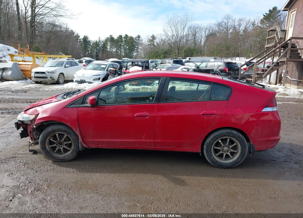 2013 HONDA INSIGHT LX VIN: JHMZE2H57DS006424