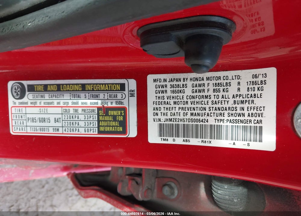 2013 HONDA INSIGHT LX VIN: JHMZE2H57DS006424