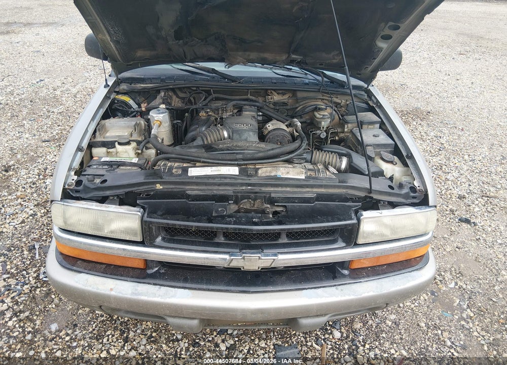 1999 CHEVROLET S-10 LS VIN: 1GCCS1443XK176372