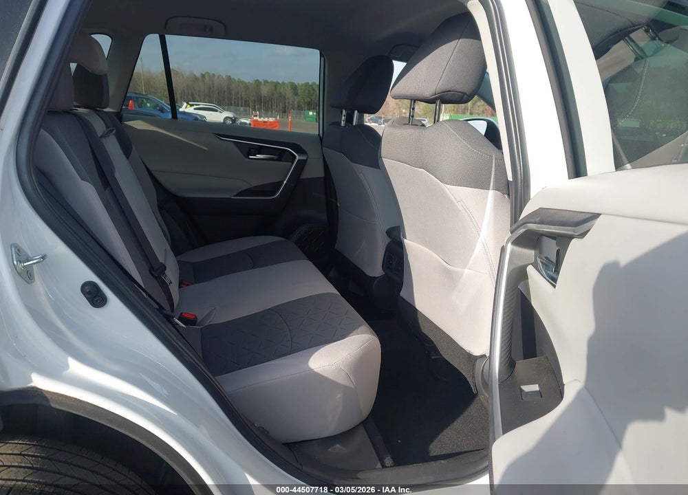 2022 TOYOTA RAV4 XLE VIN: 2T3W1RFV4NW230741