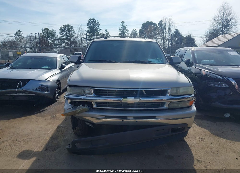 2005 CHEVROLET SUBURBAN 1500 LT VIN: 3GNEC16Z55G279304