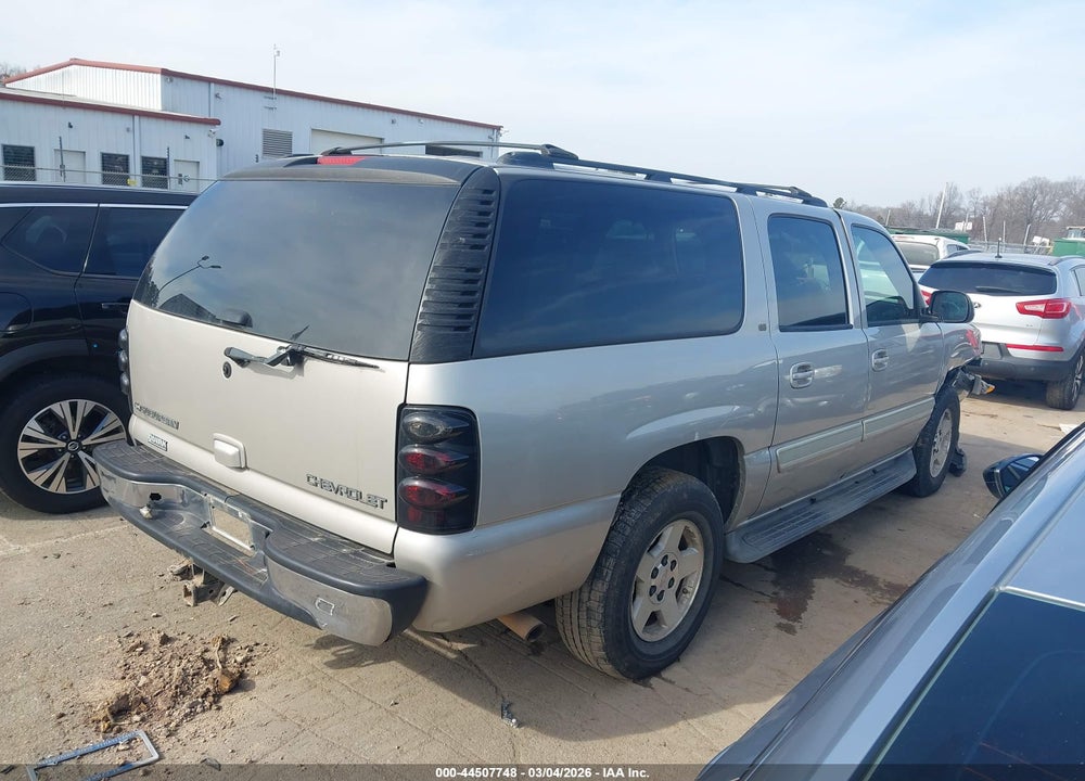 2005 CHEVROLET SUBURBAN 1500 LT VIN: 3GNEC16Z55G279304