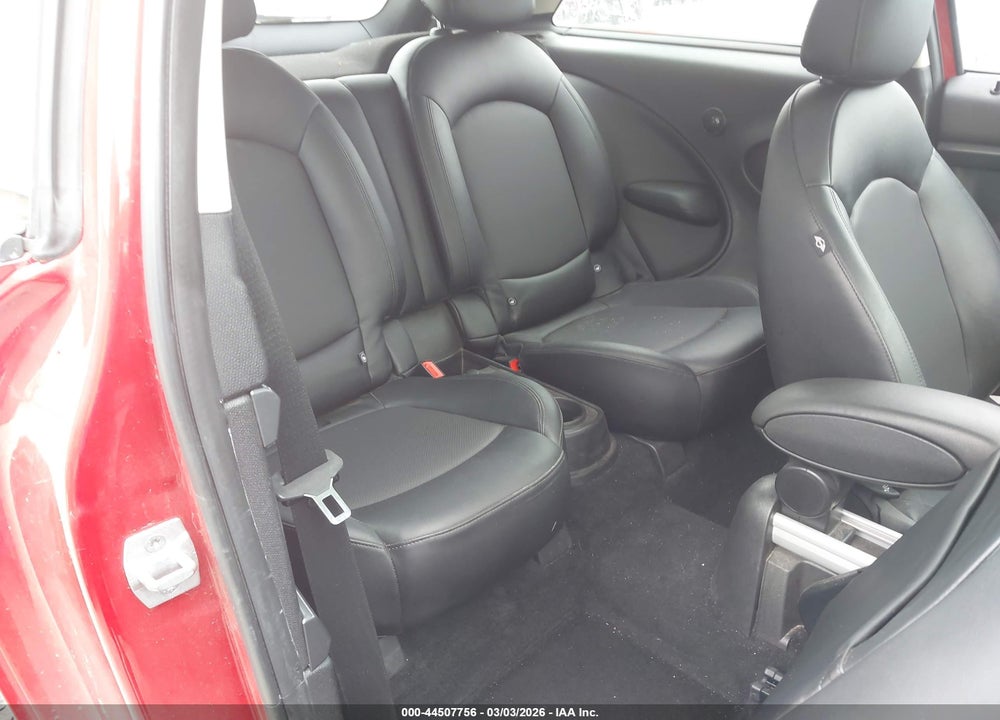2015 MINI PACEMAN COOPER S VIN: WMWSS5C5XFWT84508