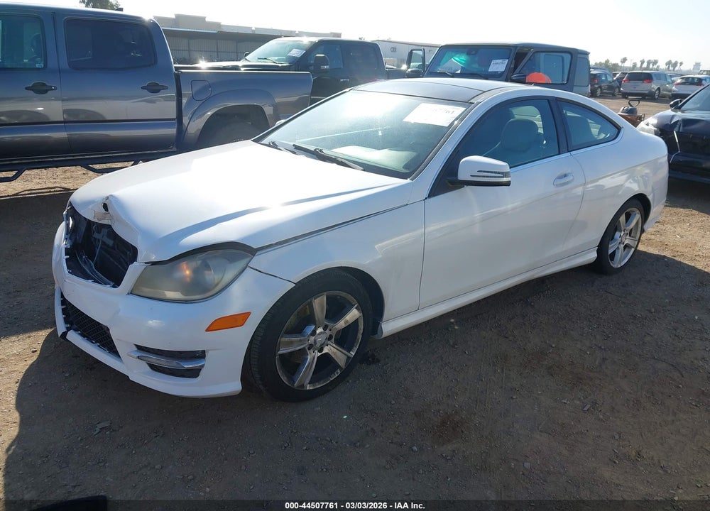 2013 MERCEDES-BENZ C 250 VIN: WDDGJ4HB8DF990266