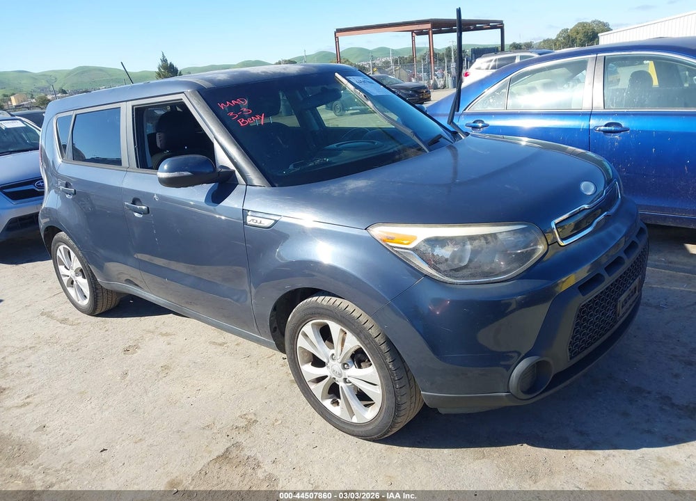 2014 KIA SOUL + VIN: KNDJP3A56E7036852