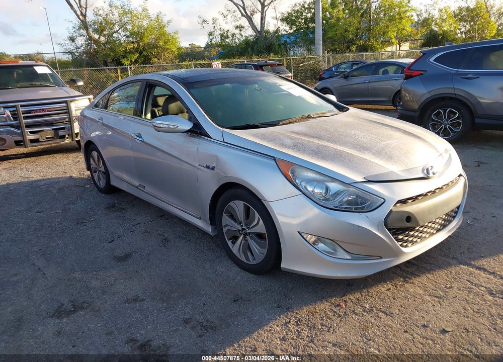2014 HYUNDAI SONATA HYBRID LIMITED VIN: KMHEC4A45EA116099