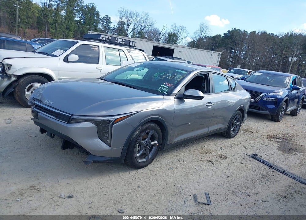 2025 KIA K4 LXS VIN: 3KPFT4DE5SE054869