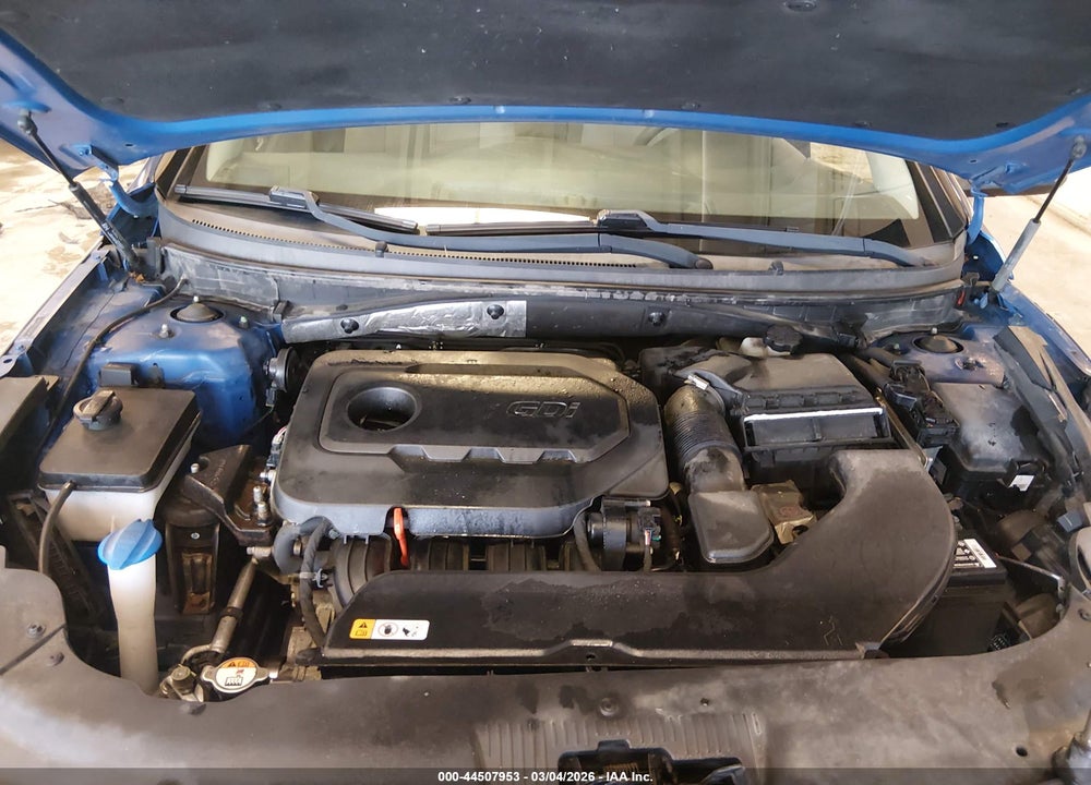 2015 HYUNDAI SONATA SE VIN: 5NPE24AF1FH018674