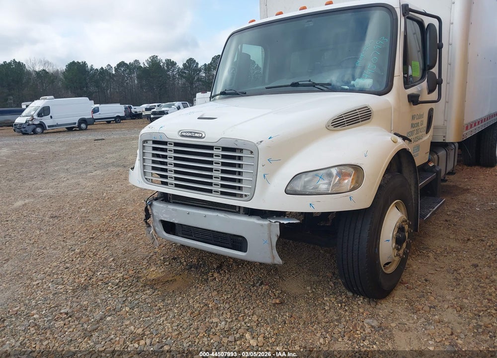 2017 FREIGHTLINER M2 106 VIN: 1FVACWDT1HHHV9215