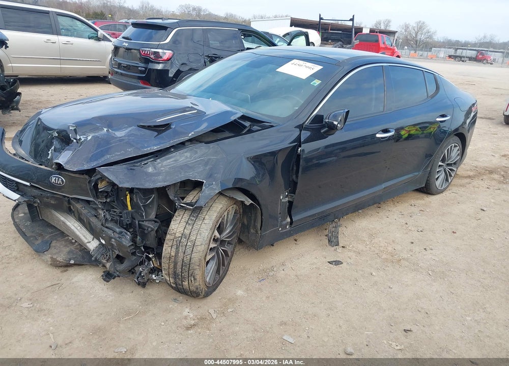 2018 KIA STINGER PREMIUM VIN: KNAE25LA2J6024118
