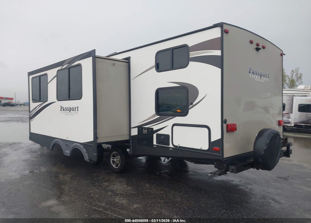 2017 KEYSTONE PASSPORT GRAND TOURI VIN: 4YDT2812XHT413816