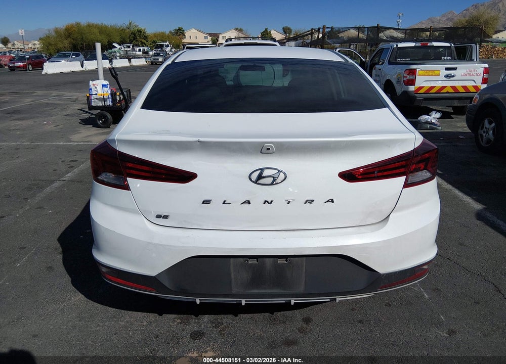 2019 HYUNDAI ELANTRA SE VIN: 5NPD74LF1KH495514