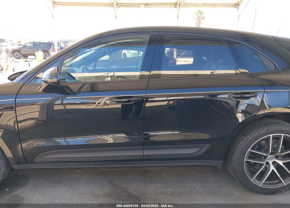 2024 PORSCHE MACAN T VIN: WP1AA2A51RLB14834